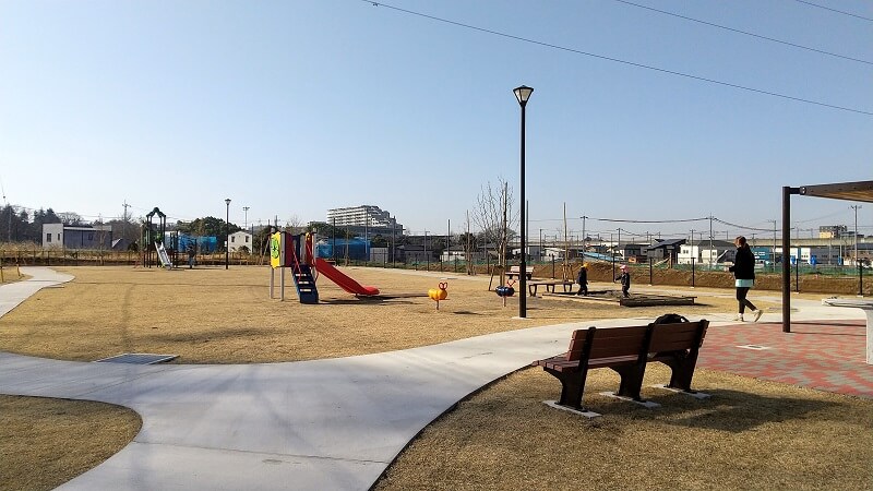 2022年に新設された"市野谷3号公園"は高台で、TXも見れて子供とのお散歩におすすめ